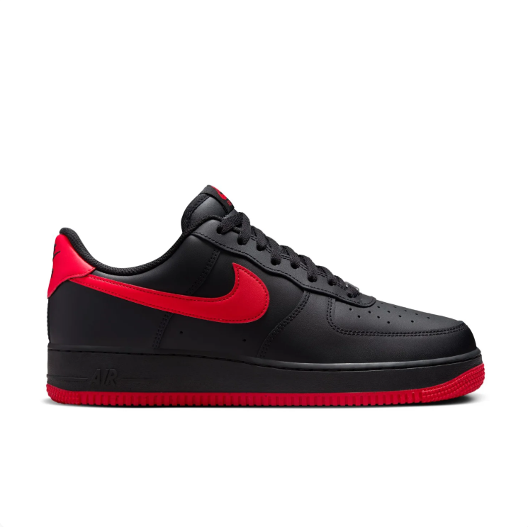 Nike Air Force 1 Low – Black/University Red