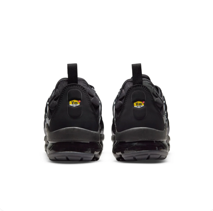 Nike Air VaporMax Plus – Triple Black