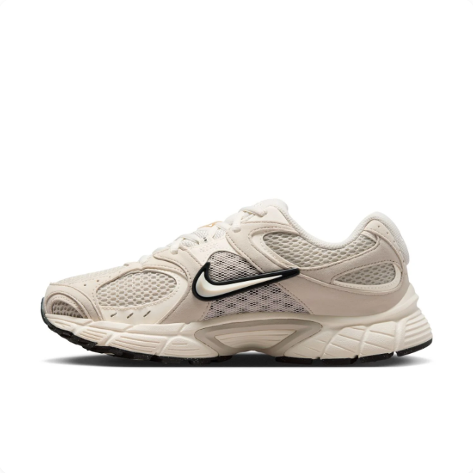 Nike Zoom Vomero 5 – Cream/Sand/Black