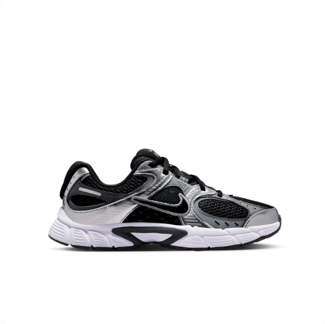 Nike Initiator – Black/Metallic Silver/White