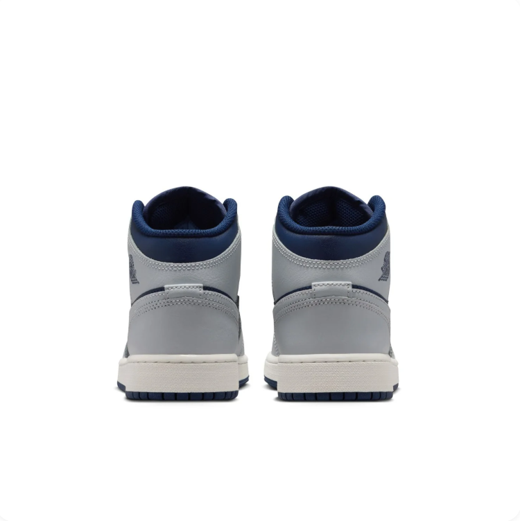 Air Jordan 1 Mid – Midnight Navy/Wolf Grey/Sail