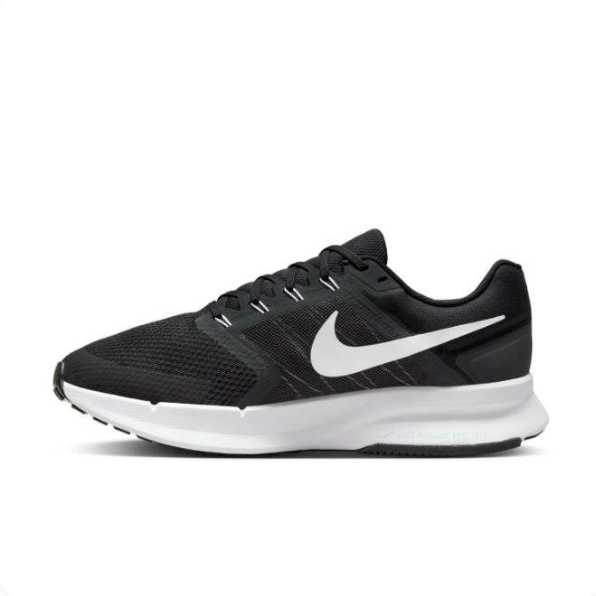 Nike Run Swift 3 – Black/White/Volt