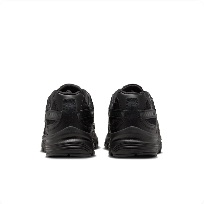 Nike Zoom Vomero 5 – Triple Black