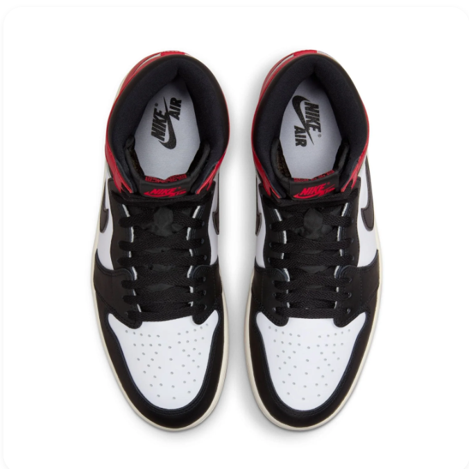 Air Jordan 1 Retro High OG – Black Toe