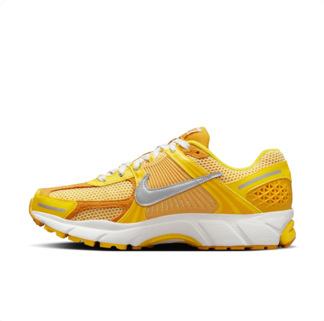 Nike Zoom Vomero 5 – Yellow/Gold/Silver